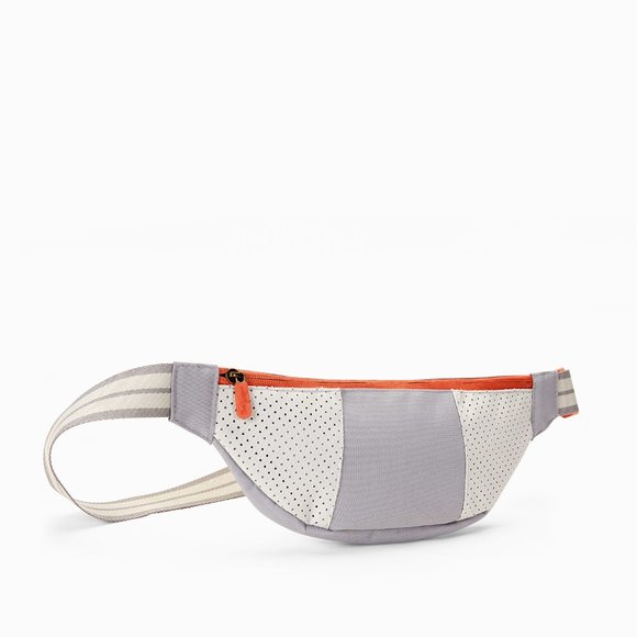 Thirty-One Slim Convertible Hip Bag -Whisper Gray Colorblock - Picture 2 of 3